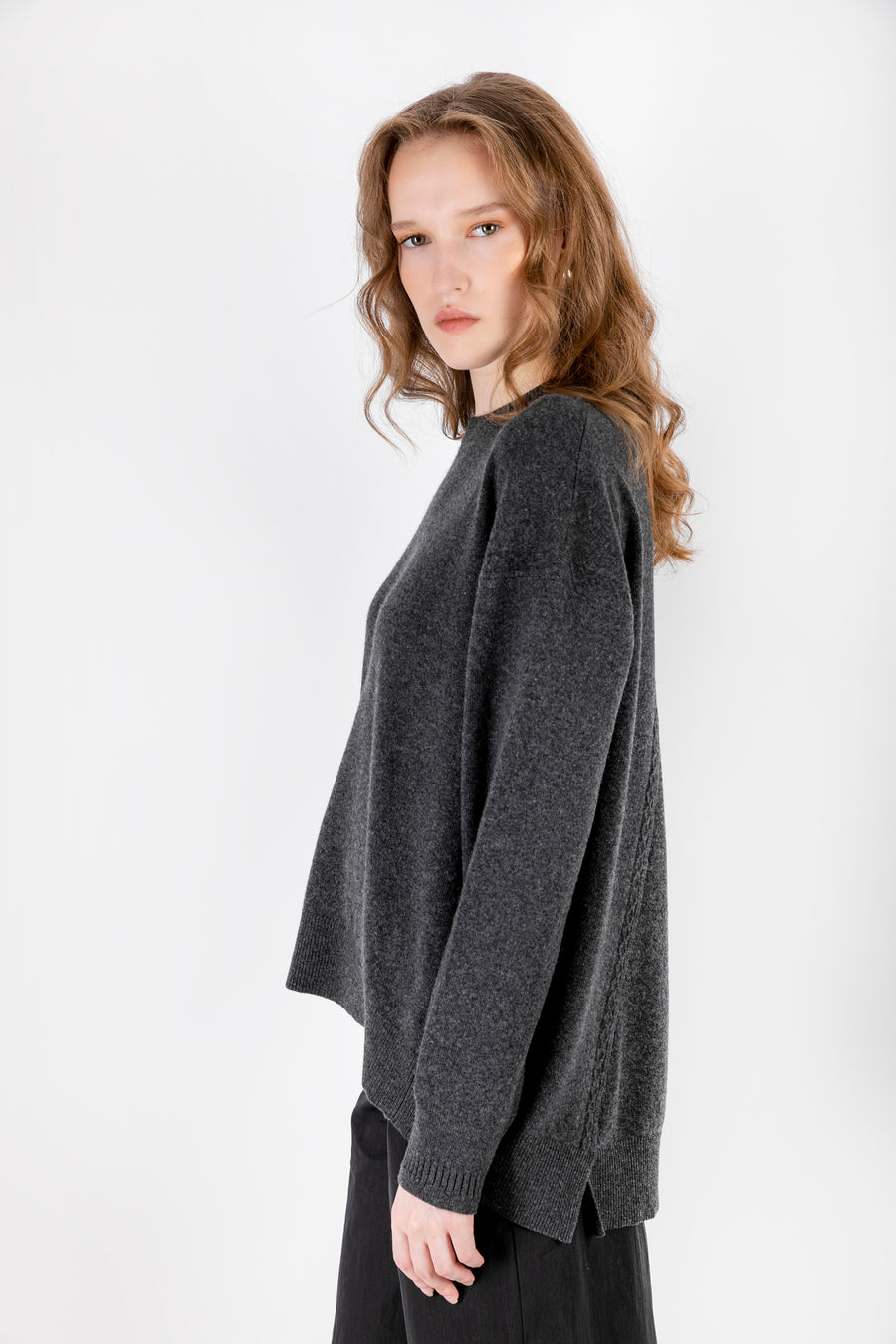 SUZAN SWEATER