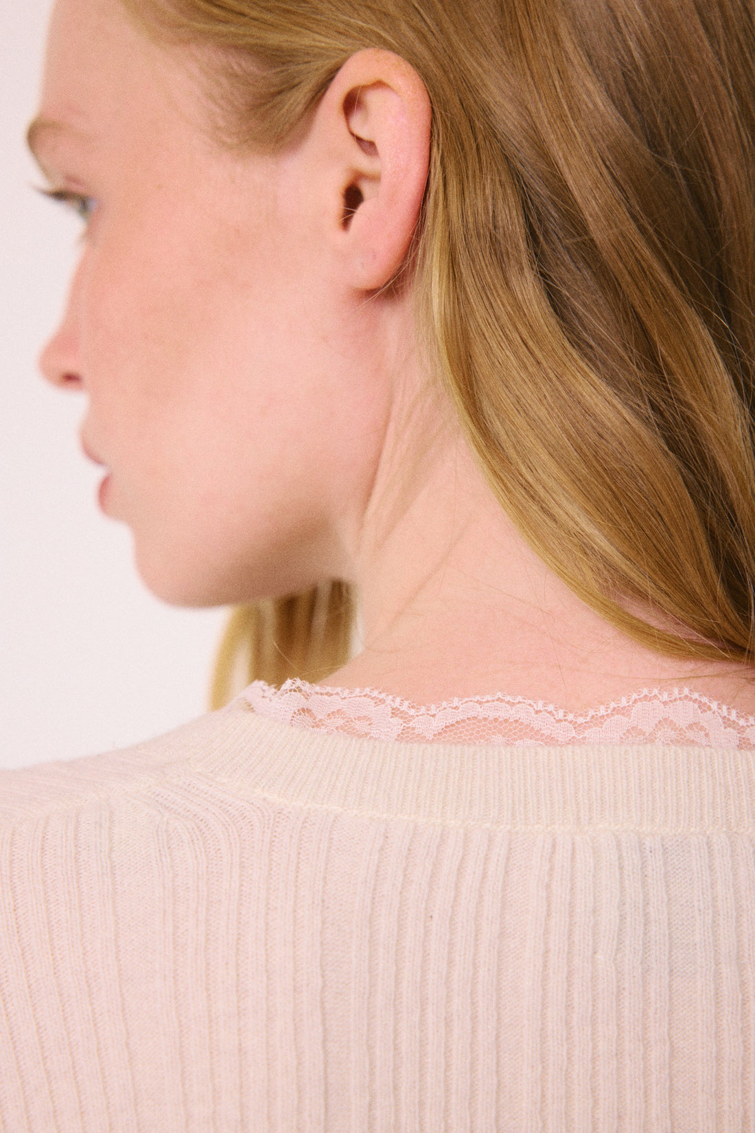 The Lace Note